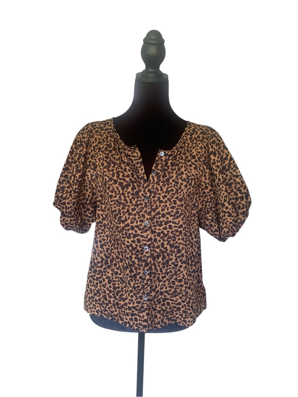 Madewell Leopard Print Balloon-Sleeve Button-Up Top in Painted Leopard